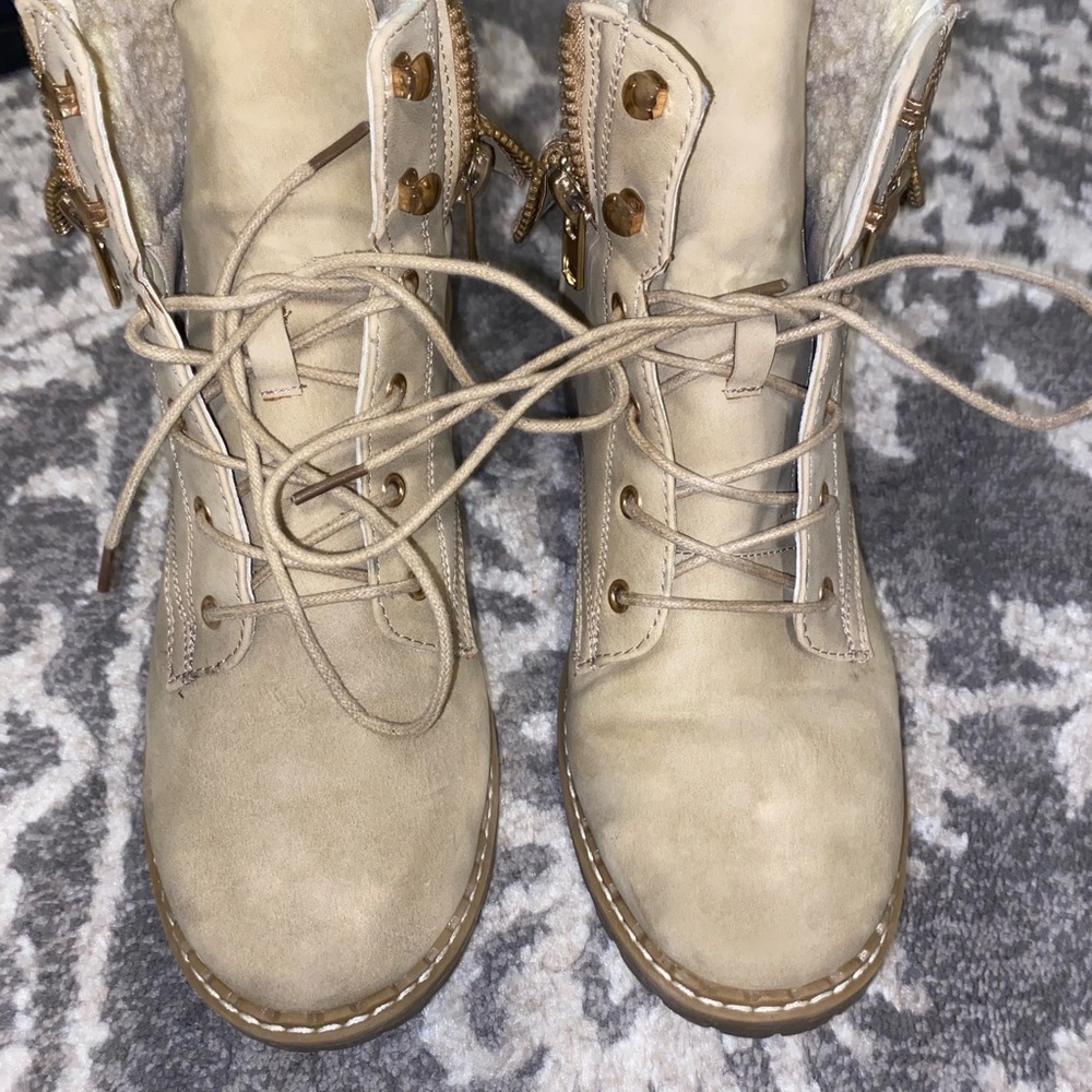 Cream combat boots NEW
